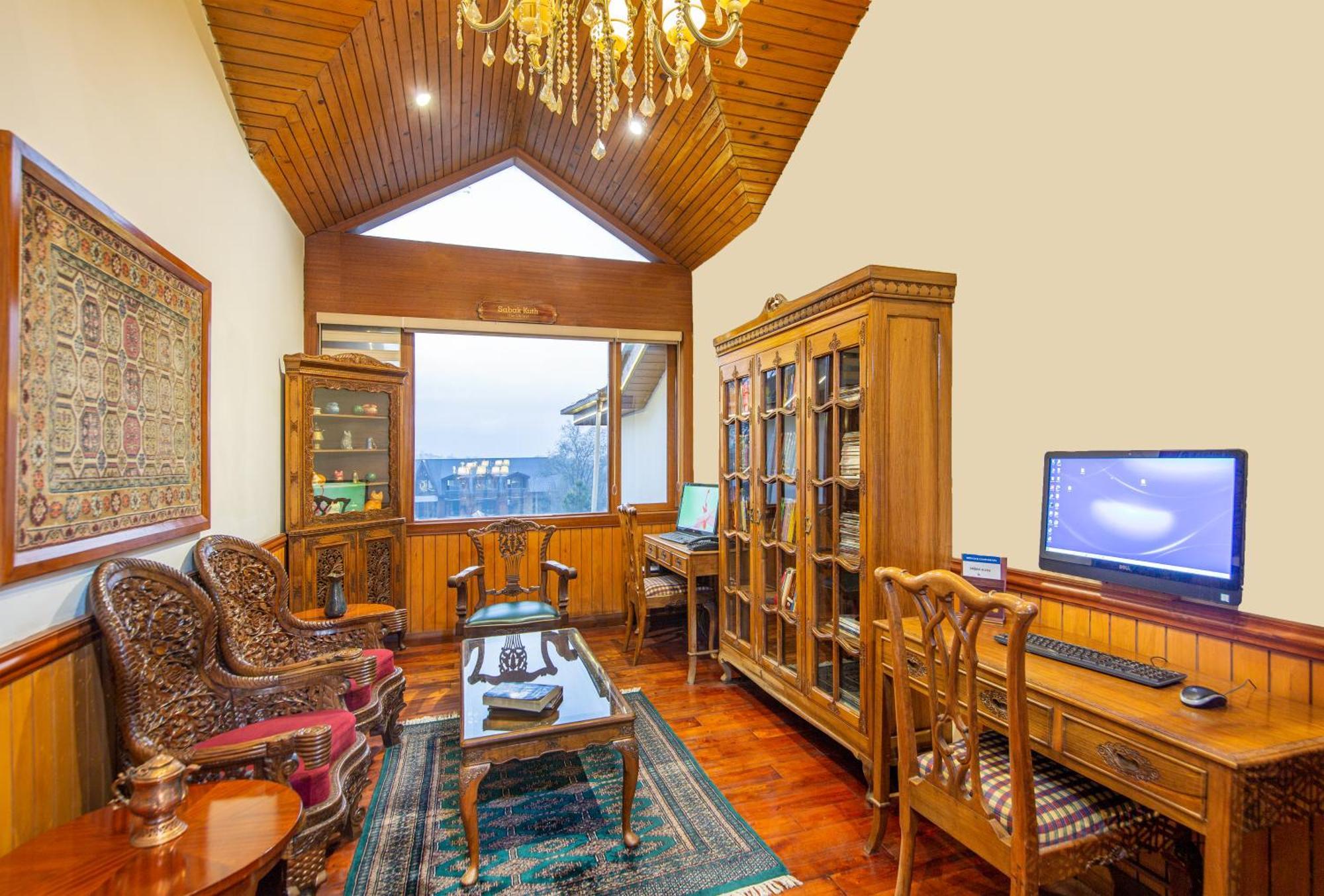 Fortune Resort Heevan, Srinagar - Member Itc Hotels' Group Buitenkant foto