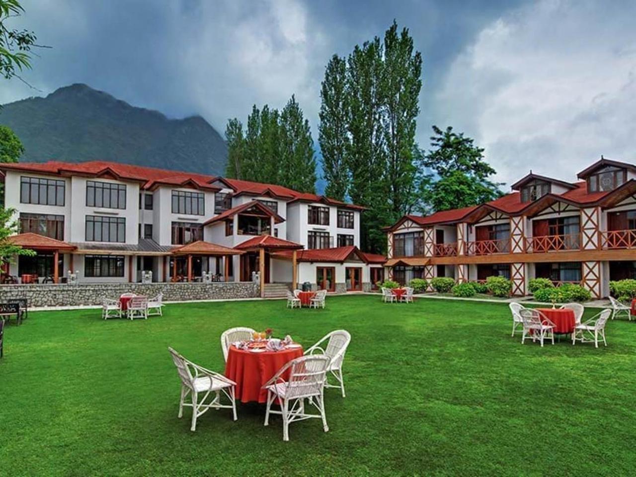 Fortune Resort Heevan, Srinagar - Member Itc Hotels' Group Buitenkant foto